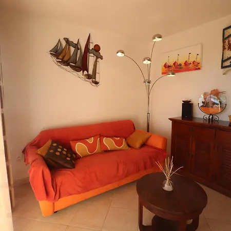 Superbe T3 Climatise En Rdc, 6 Pers, Acces Et Parking Prive - Fr-1-472-214 Apartment