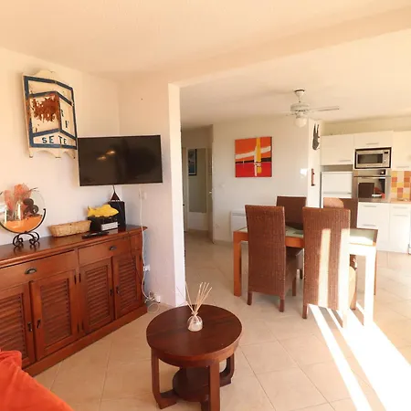 Superbe T3 Climatise En Rdc, 6 Pers, Acces Et Parking Prive - Fr-1-472-214 Apartment *