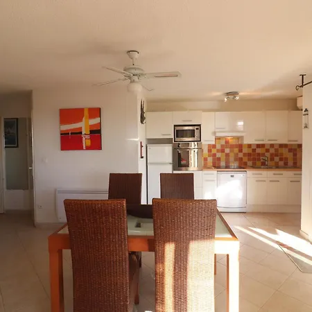 Superbe T3 Climatise En Rdc, 6 Pers, Acces Et Parking Prive - Fr-1-472-214 Apartment *
